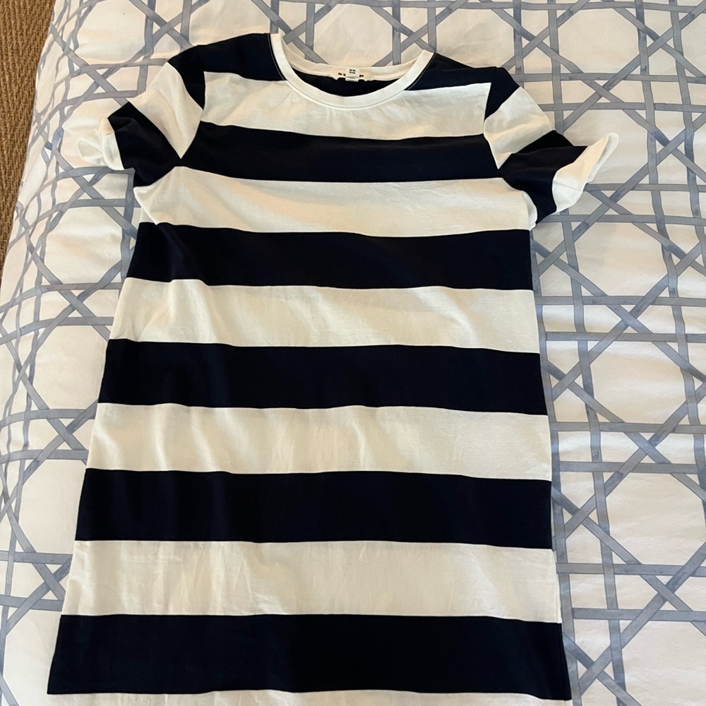 Boden Rugby navy and white stripe dress in 8L- worn once, like new